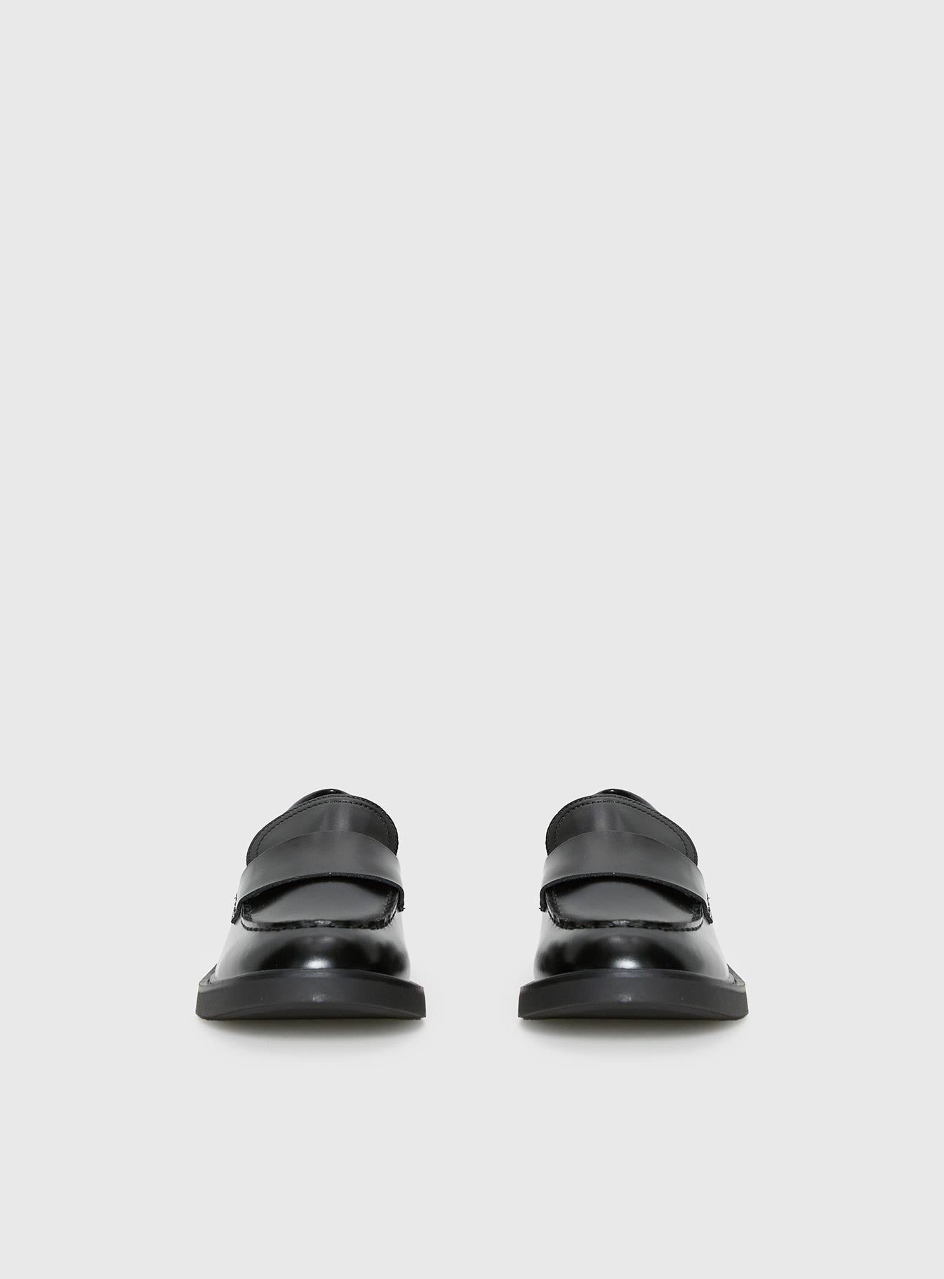 Windsor Smith Yearn Loafers Black